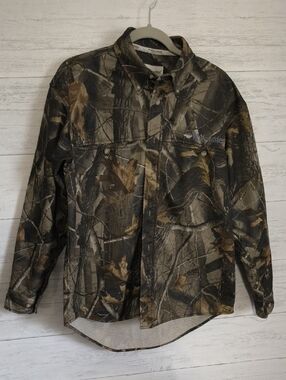 Whitewater Men's Camouflage Button-Down Shirt Jacket in Brown/Green